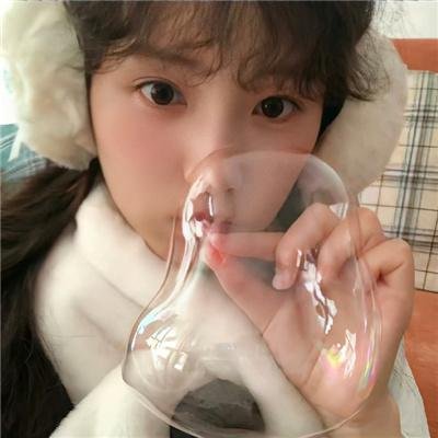 身份危机海报